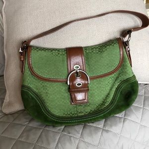 🍀☘️ Coach purse